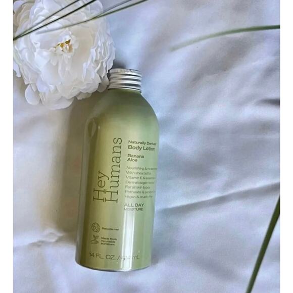 Hey Humans Naturally Derived Body Lotion - Picture 4 of 5